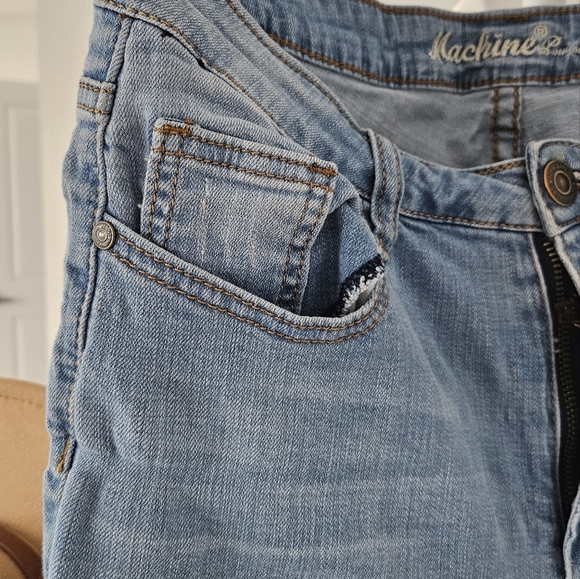 Ripped Jeans/ no brandsize 10-11 - Picture 2 of 6